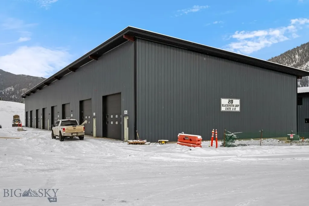 281 Blacksmith Loop Road Big Sky MT 59716
