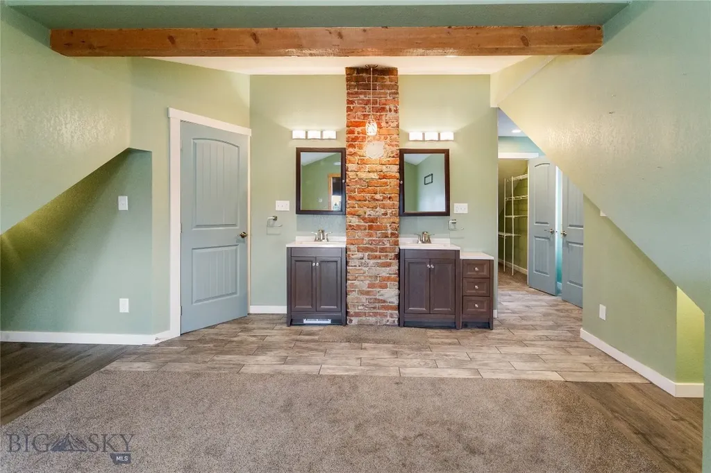 2007 Florida Butte MT 59701