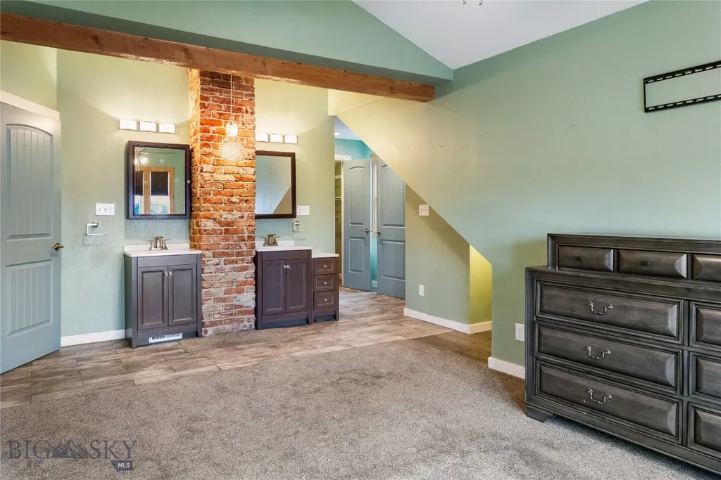 2007 Florida Butte MT 59701