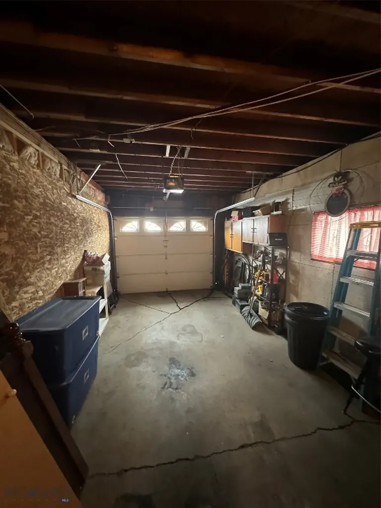 2702 Walnut Butte MT 59701