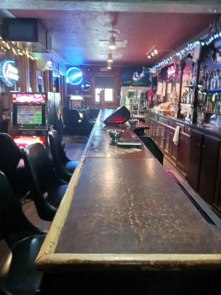 2702 Walnut Butte MT 59701