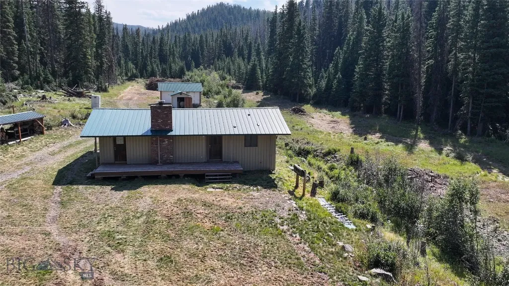 7379 Hahn Creek Road Elliston MT 59728