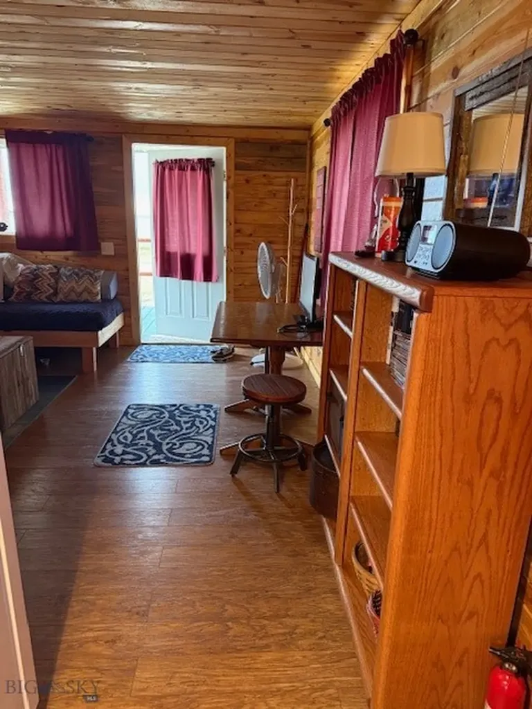 Nhn Canal Road Shawmut MT 59078