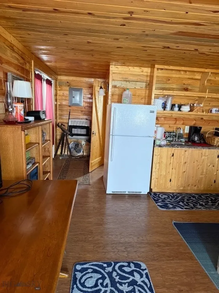 Nhn Canal Road Shawmut MT 59078