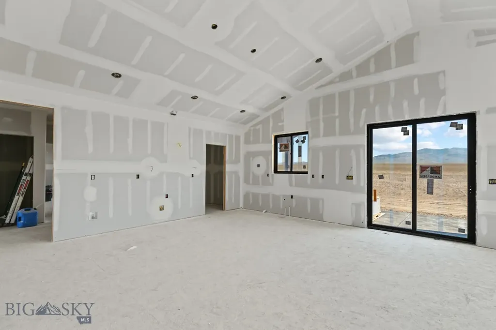 105 Thatcher Drive Dillon MT 59725