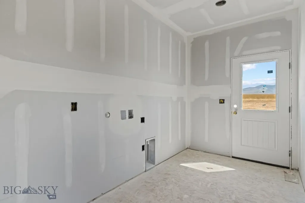 105 Thatcher Drive Dillon MT 59725