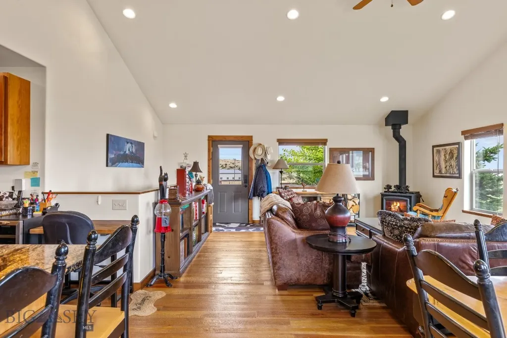 22 Hayfield Loop Trail Ennis MT 59729