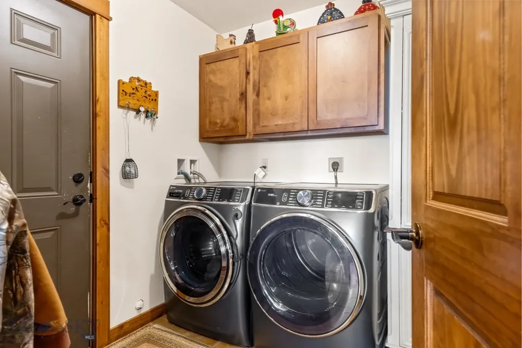 22 Hayfield Loop Trail Ennis MT 59729