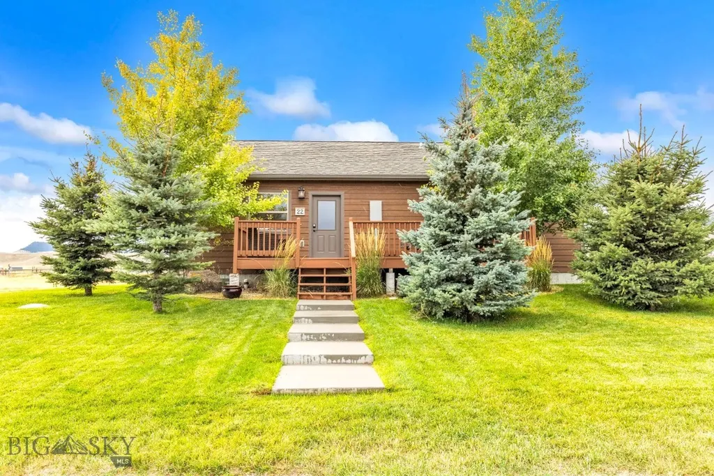 22 Hayfield Loop Trail Ennis MT 59729