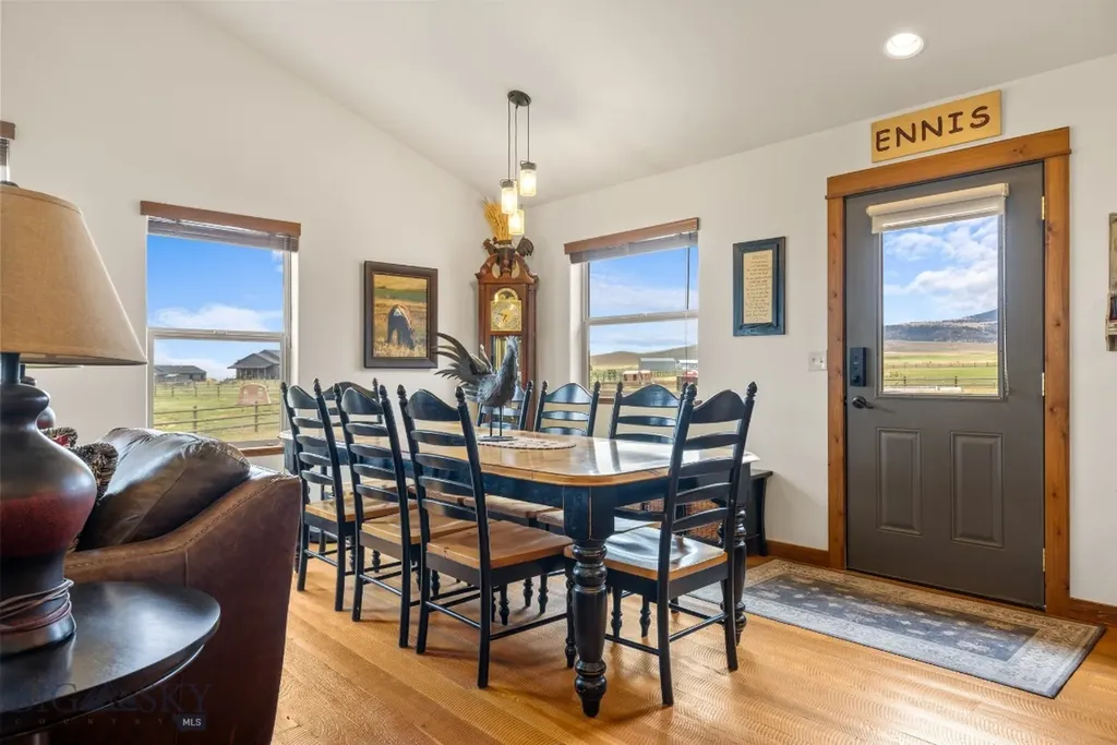 22 Hayfield Loop Trail Ennis MT 59729