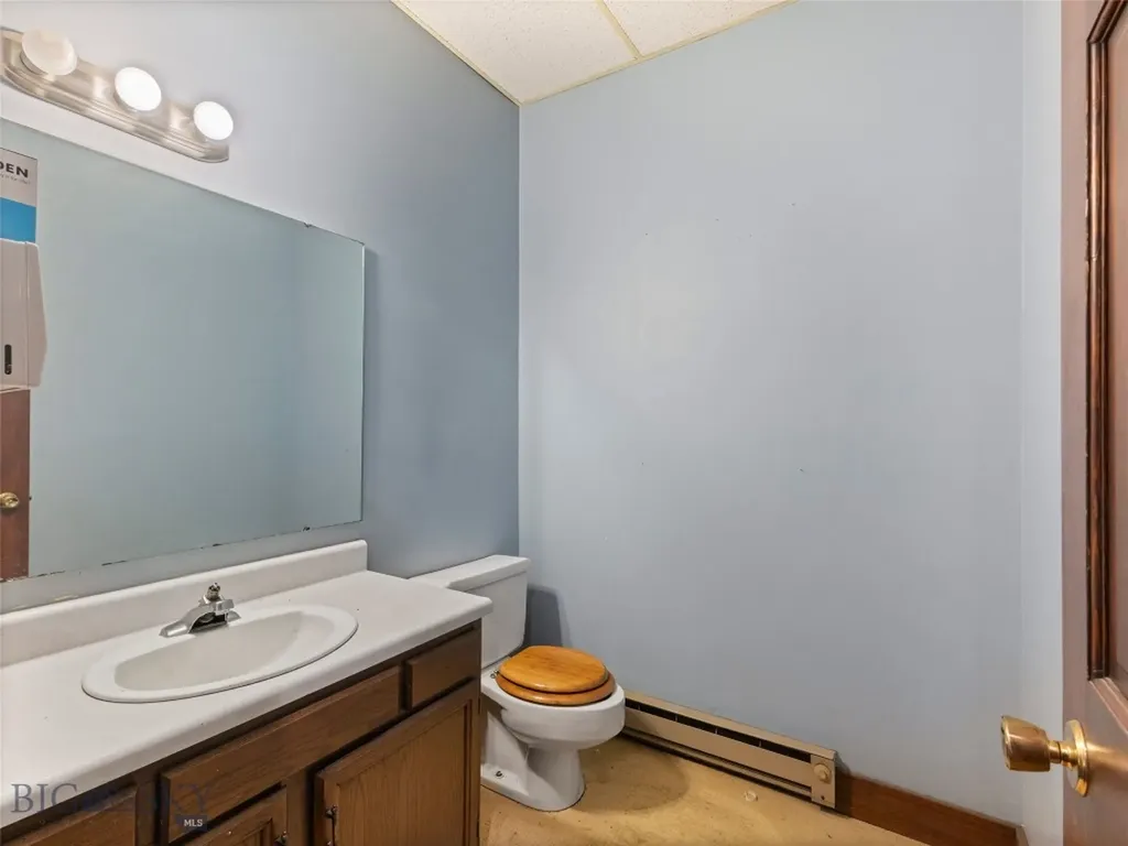 122 N Main Street Livingston MT 59047