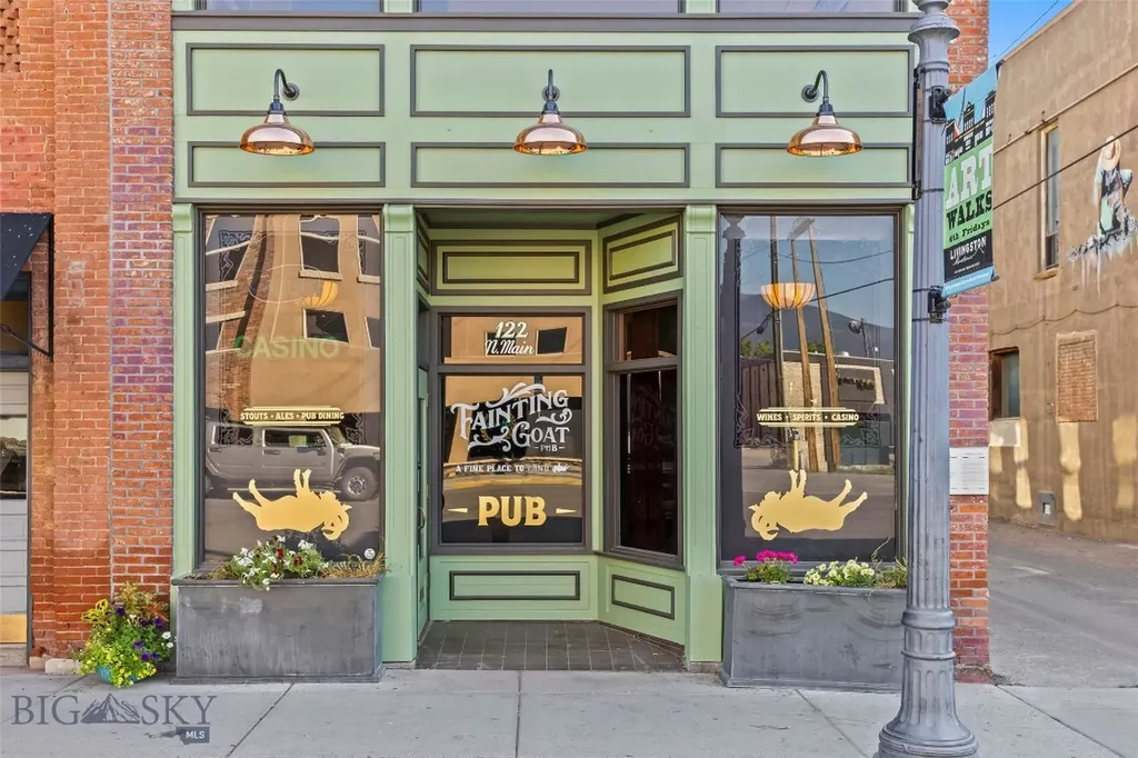 122 N Main Street Livingston MT 59047