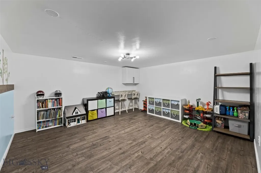 18 Meadowlark Circle Big Timber MT 59011