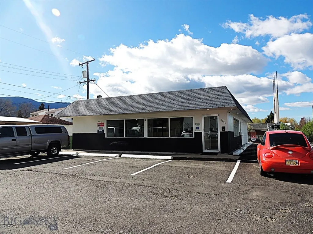 2000 Farragut Avenue Butte MT 59701