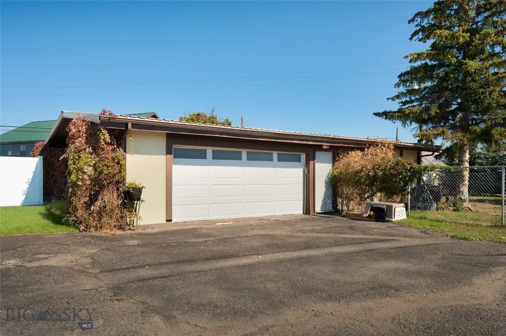304 N Brooke Street N Whitehall MT 59759