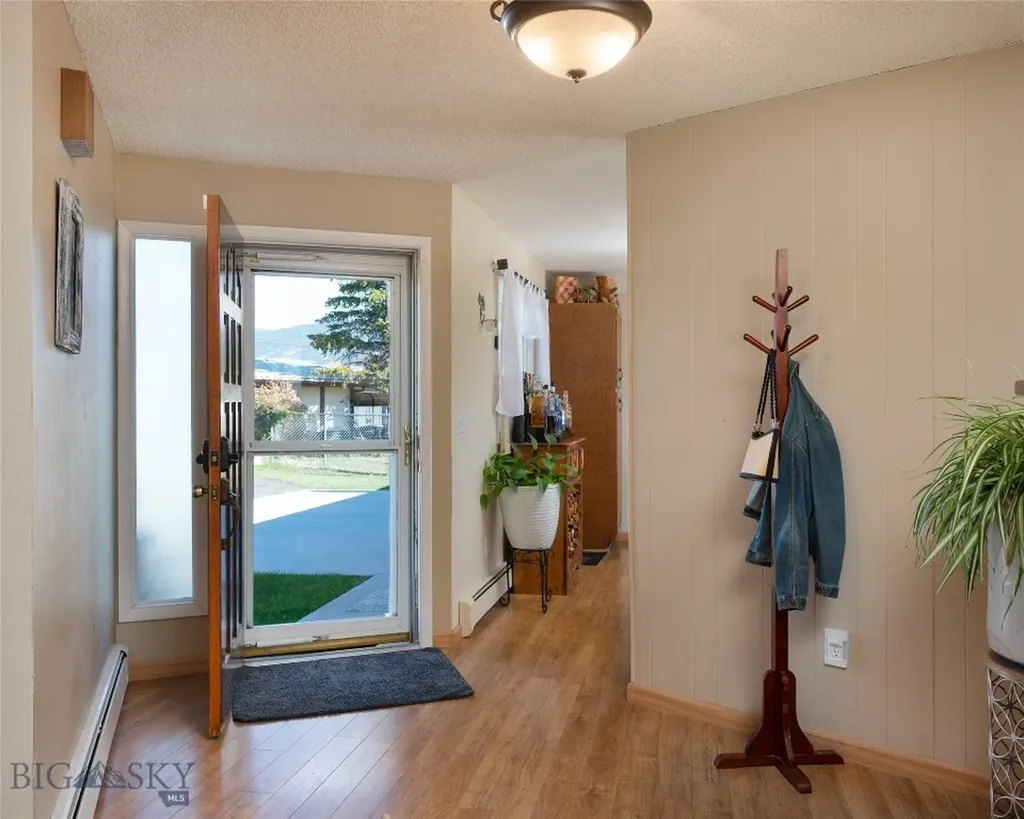 304 N Brooke Street N Whitehall MT 59759