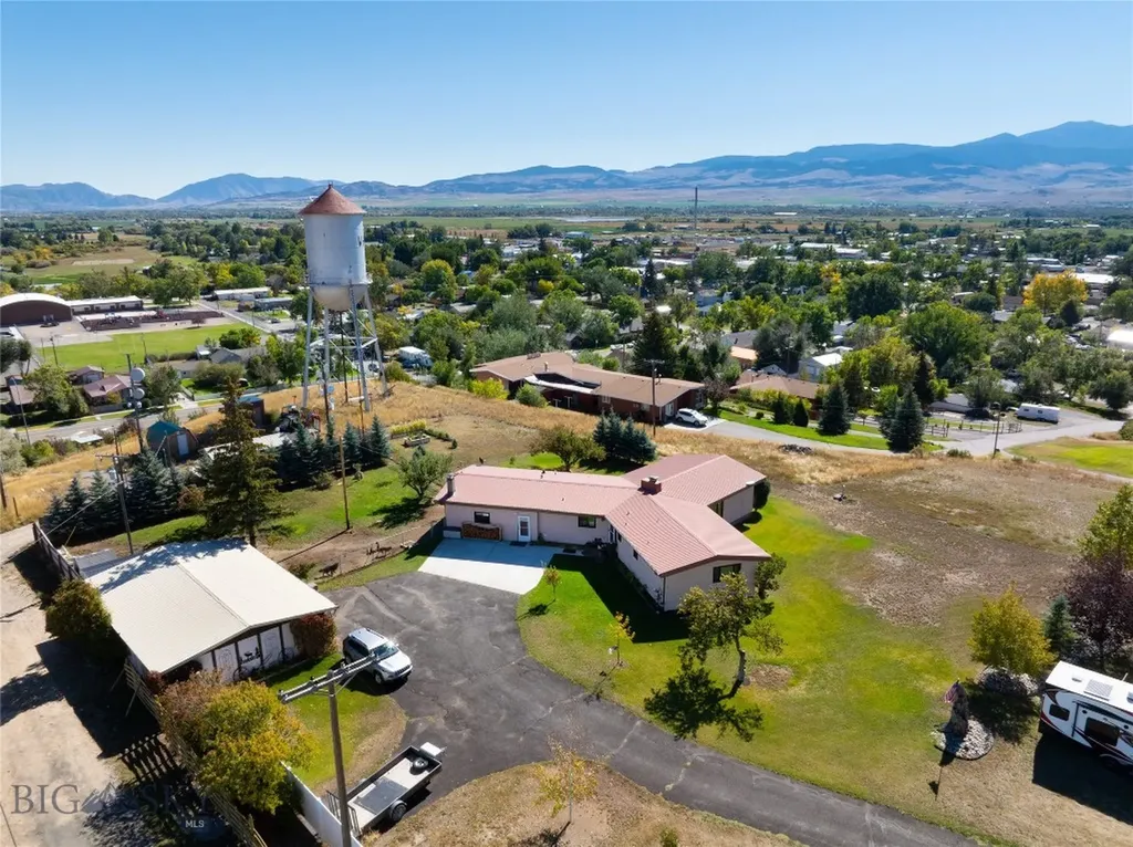 304 N Brooke Street N Whitehall MT 59759