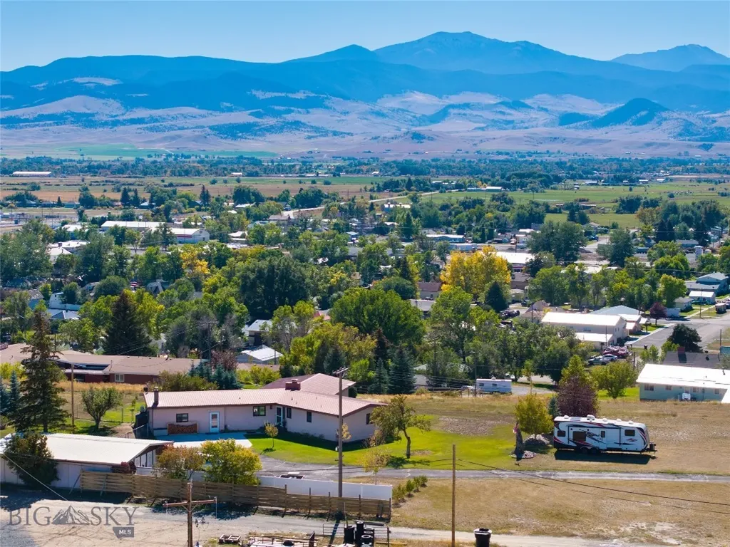 304 N Brooke Street N Whitehall MT 59759