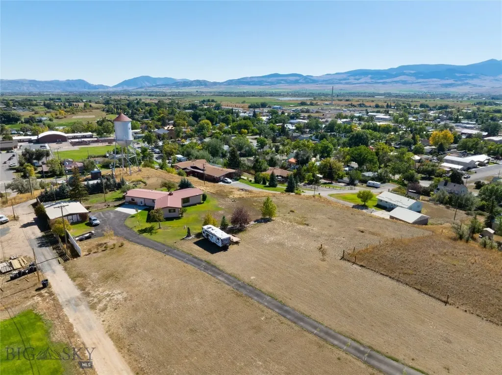 304 N Brooke Street N Whitehall MT 59759