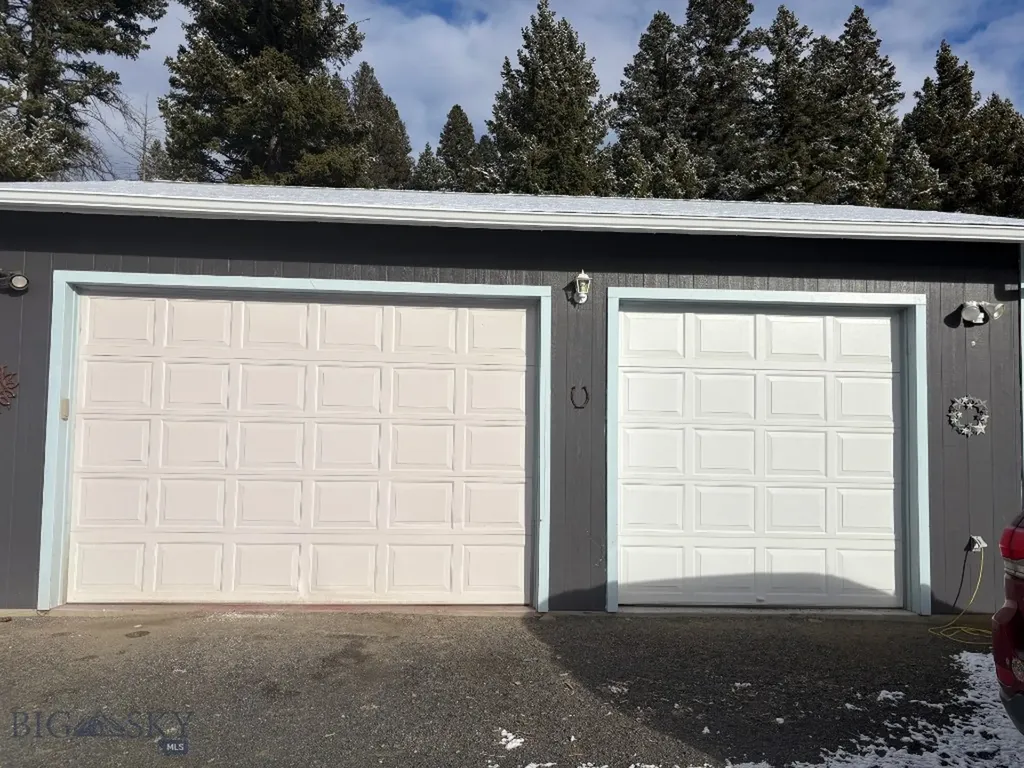 180 Lower Rader Creek Road Whitehall MT 59759