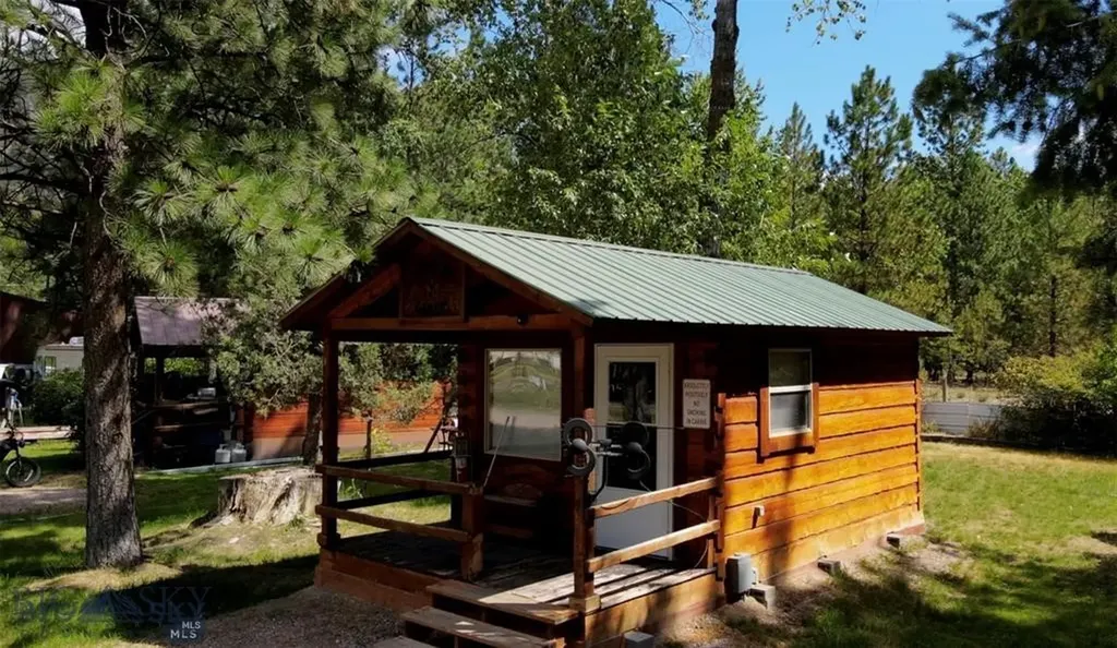 13505 Turah Road Clinton MT 59825