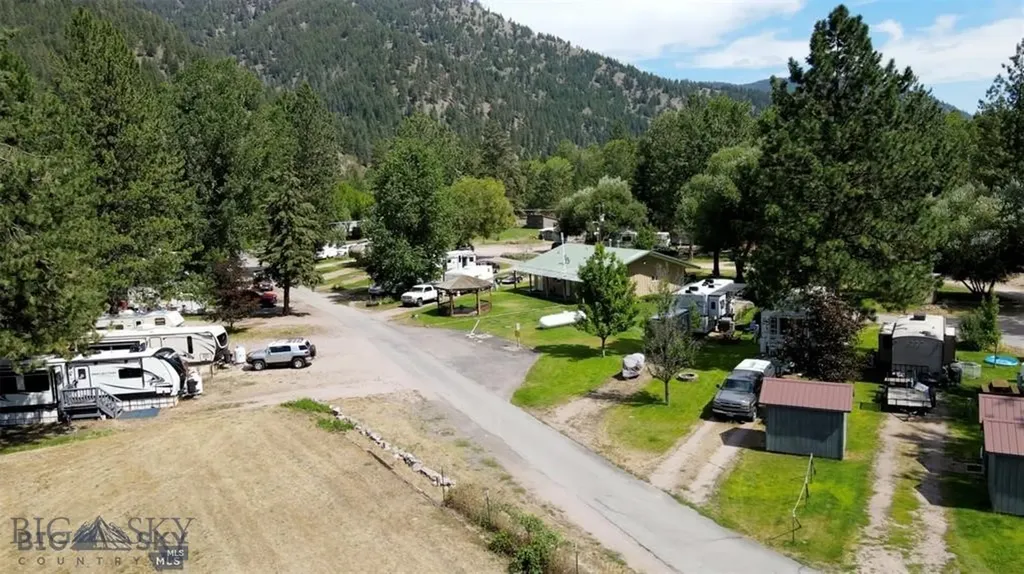 13505 Turah Road Clinton MT 59825