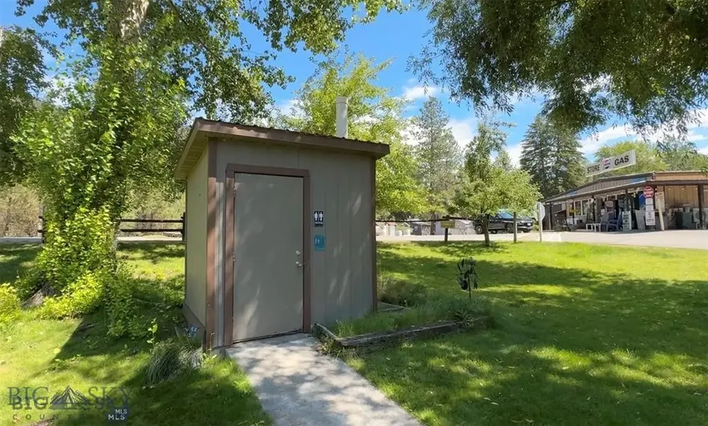 13505 Turah Road Clinton MT 59825