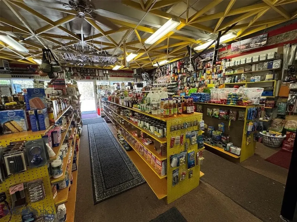 13505 Turah Road Clinton MT 59825