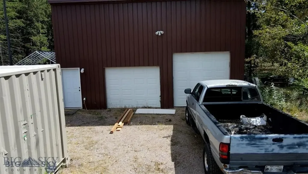 13505 Turah Road Clinton MT 59825