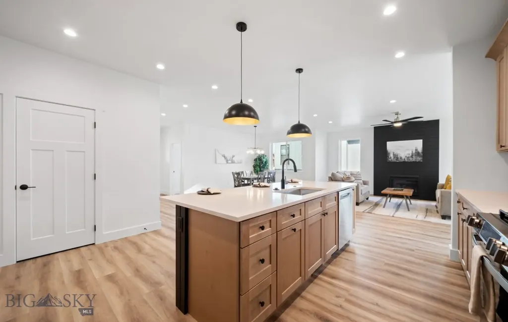 192 Delano Drive Bozeman MT 59718