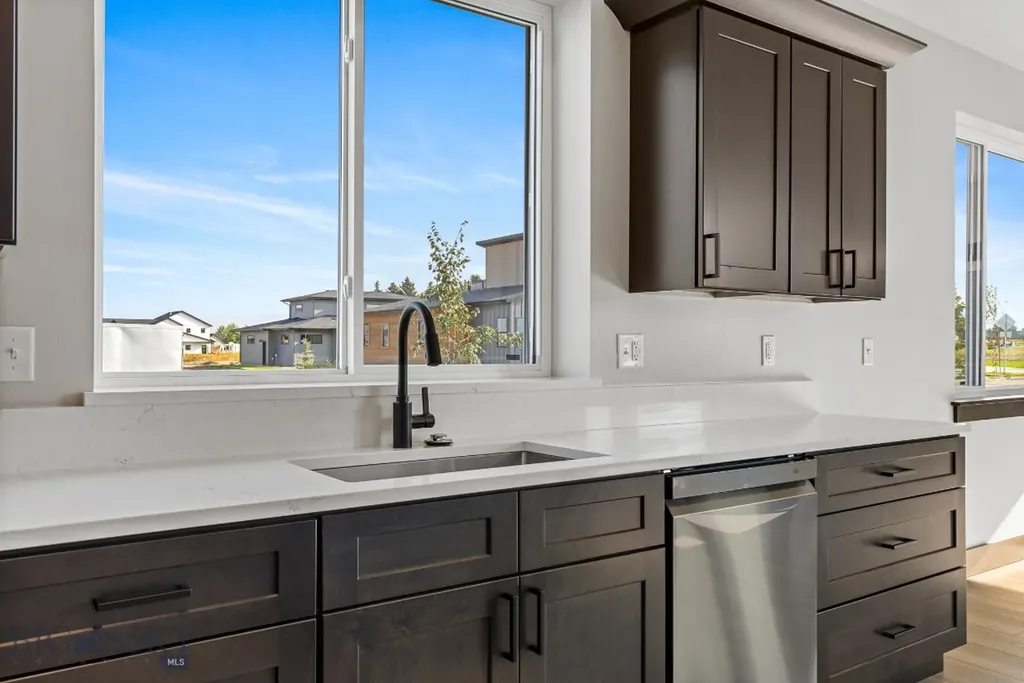 16 Moosejaw Drive Bozeman MT 59718