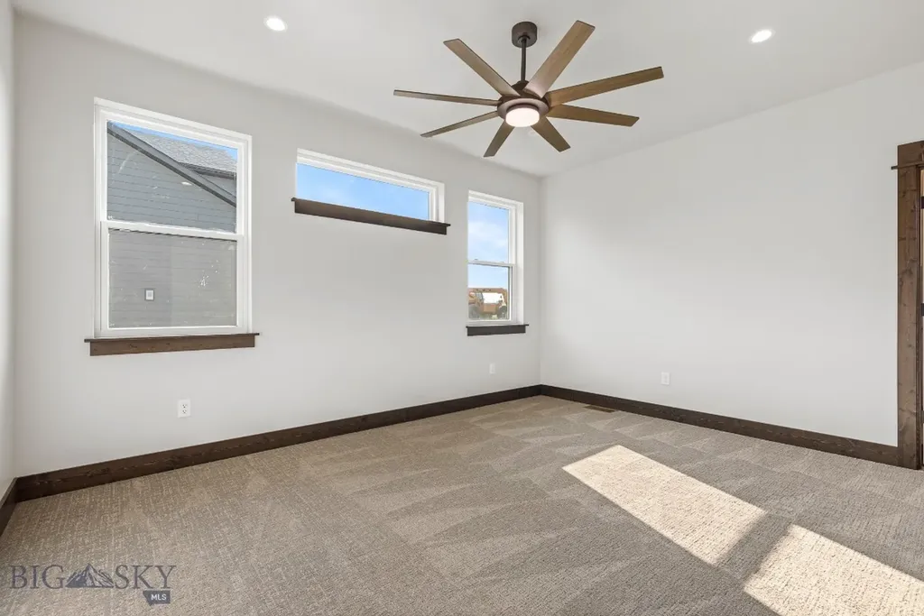 16 Moosejaw Drive Bozeman MT 59718