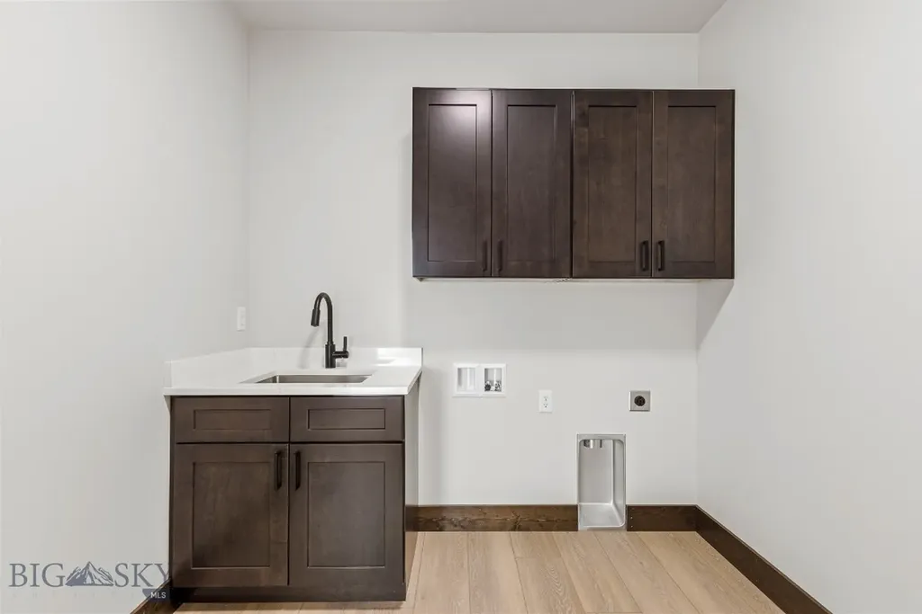 16 Moosejaw Drive Bozeman MT 59718