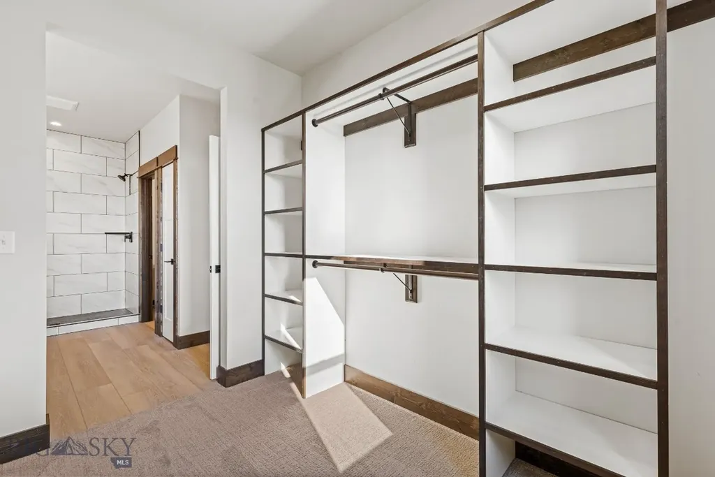 16 Moosejaw Drive Bozeman MT 59718