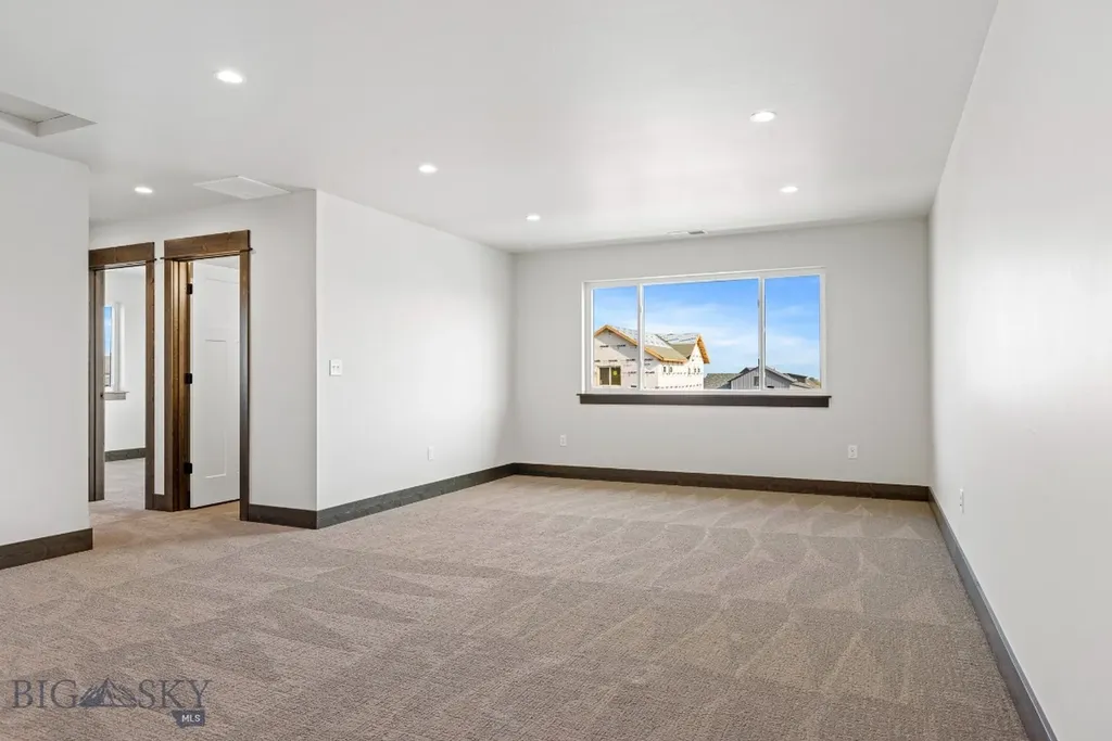 16 Moosejaw Drive Bozeman MT 59718