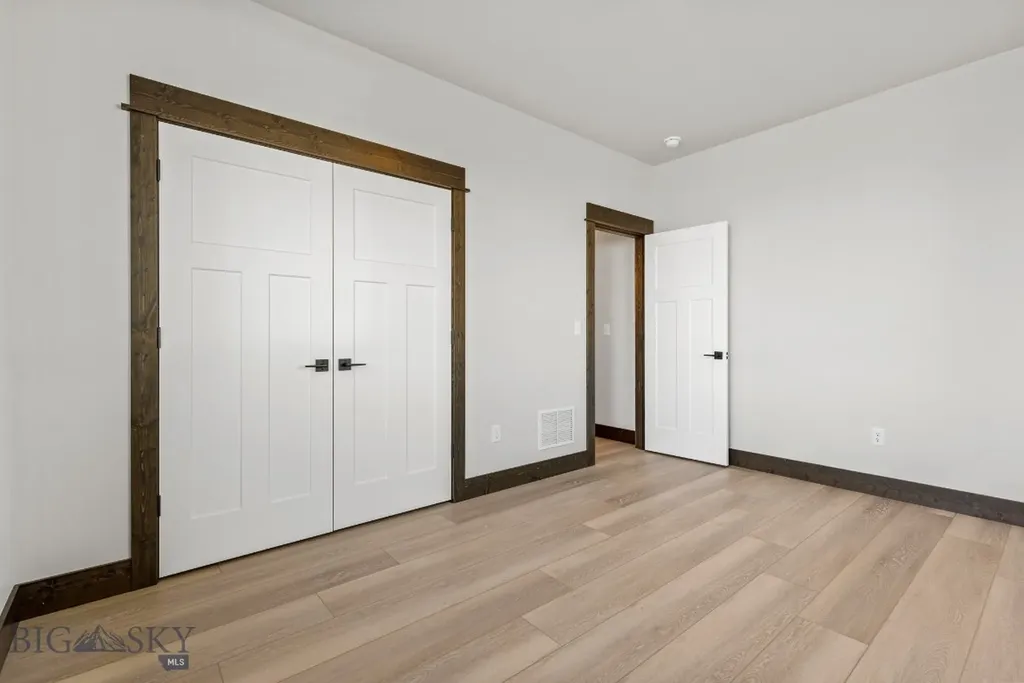 16 Moosejaw Drive Bozeman MT 59718