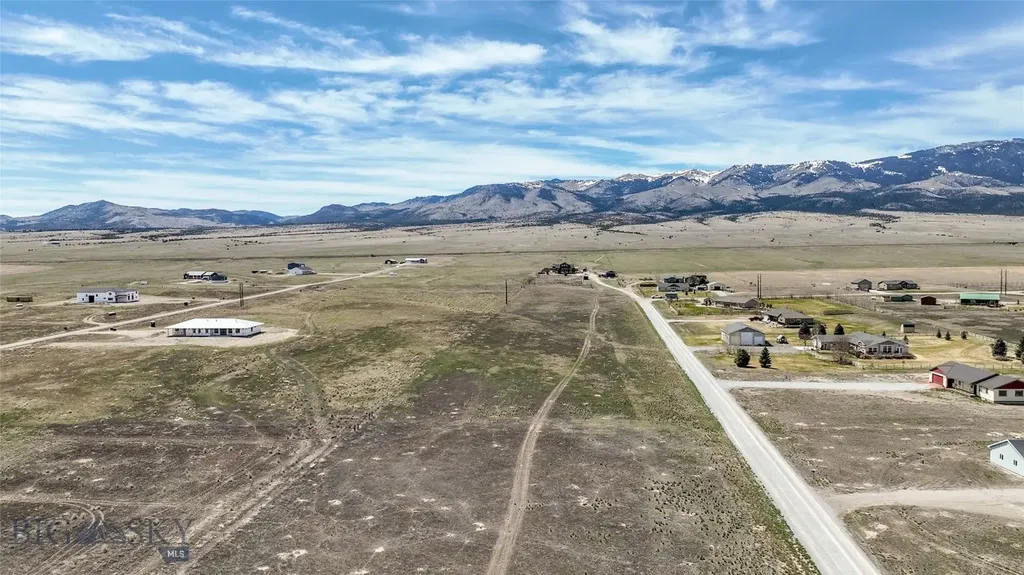 7 Grandview Loop Townsend MT 59644