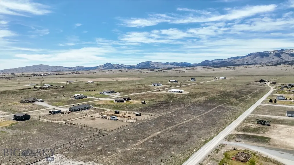 7 Grandview Loop Townsend MT 59644