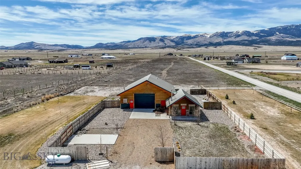 7 Grandview Loop Townsend MT 59644