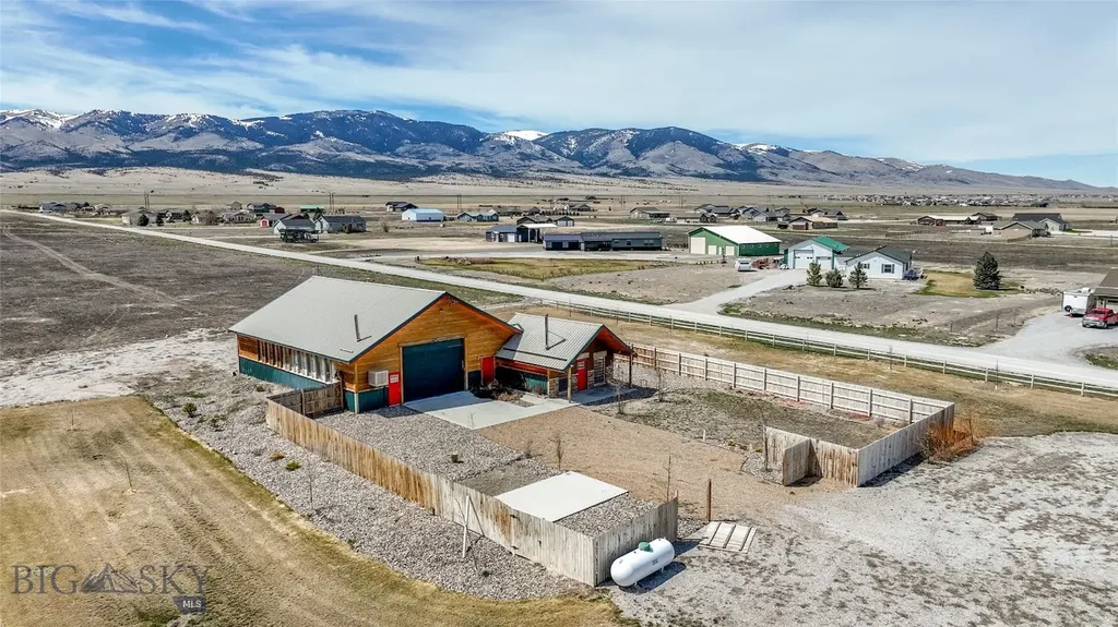 7 Grandview Loop Townsend MT 59644