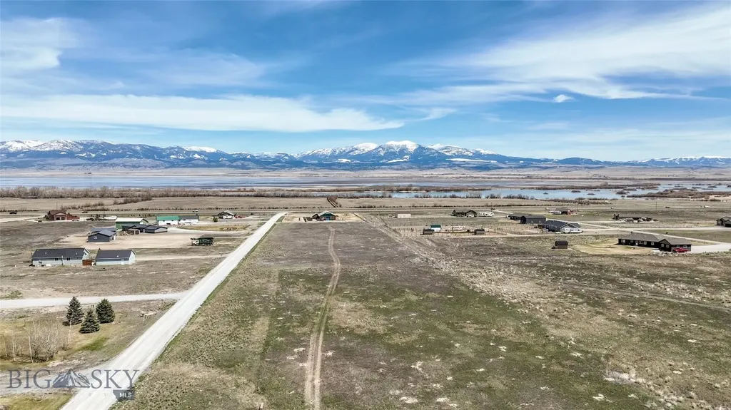 7 Grandview Loop Townsend MT 59644