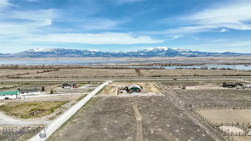 7 Grandview Loop Townsend MT 59644