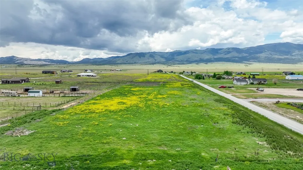 7 Grandview Loop Townsend MT 59644