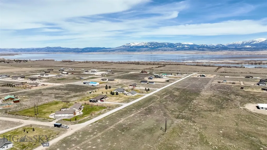 7 Grandview Loop Townsend MT 59644