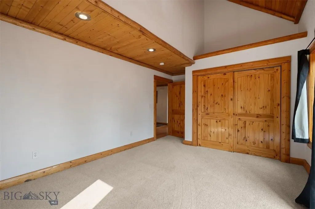 2171 Janney Road Butte MT 59701
