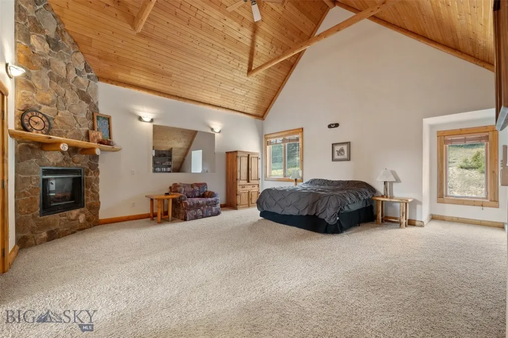 2171 Janney Road Butte MT 59701
