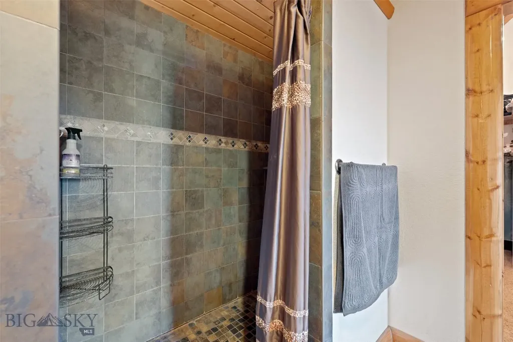 2171 Janney Road Butte MT 59701
