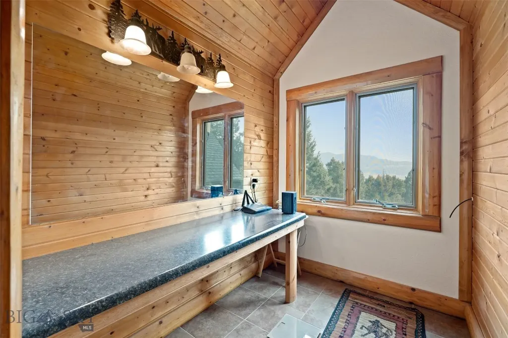 2171 Janney Road Butte MT 59701