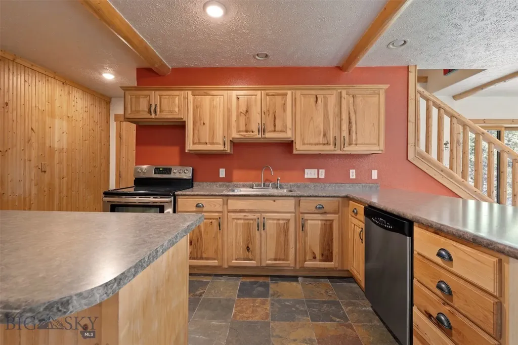 2171 Janney Road Butte MT 59701