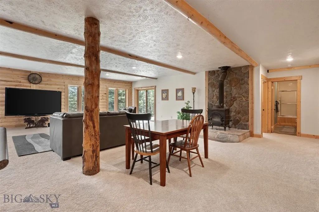 2171 Janney Road Butte MT 59701